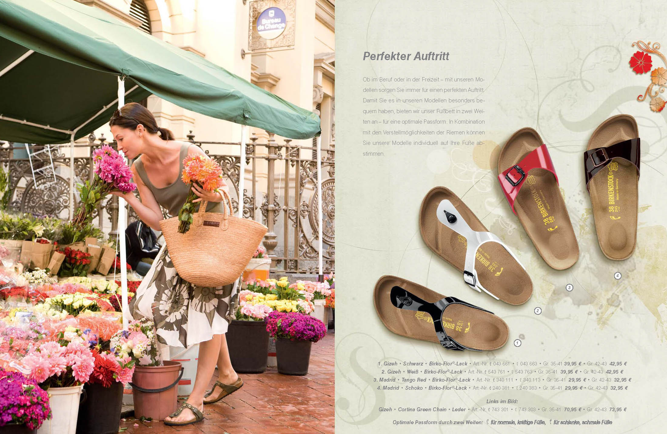 Eine Frau in einem gestreiften Kleid und Sandalen kauft an einem Marktstand bunte Blumen ein. Dazu sieht man eine Zeitschriftenseite mit verschiedenen Sandalenstilen. © Fotografie Tomas Rodriguez